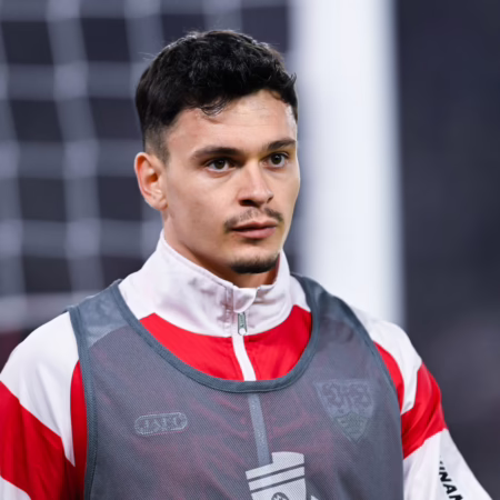 Zukunft offen: Gladbach und der FCA zeigen Interesse an Rieder