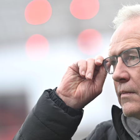 „Das tut einem weh“: Heidenheim-Boss Sanwald zählt Spieler deutlich an 
