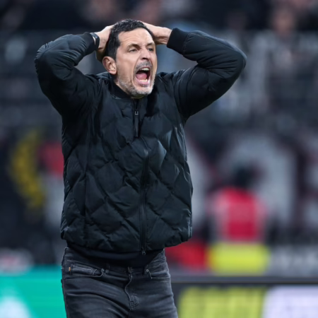 Umfrage: Ist die Trennung von Toppmöller die richtige Entscheidung? 