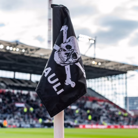 Wer überträgt St. Pauli gegen HSV heute live im TV und Stream? 
