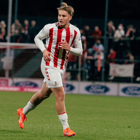 „Er ist eine Option“: Kwasniok plant mit Schenten und Simpson-Pusey 