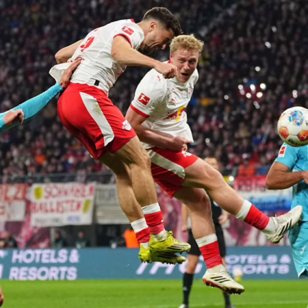 Baumgartner fliegt zum nächsten Doppelpack: „Xaver kann eh nicht so hoch springen“ 