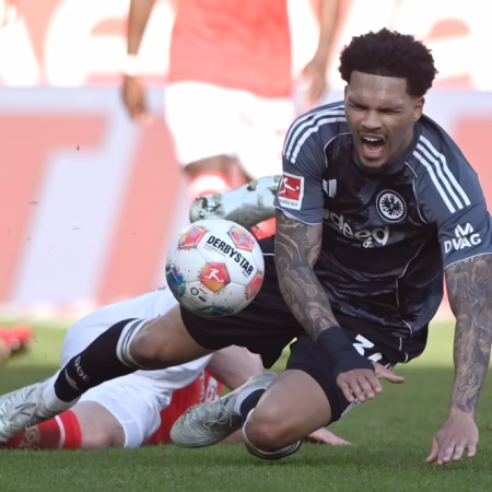 Collins droht das Saison-Aus – Riera und die Systemfrage 