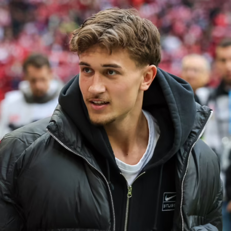 Bayern-Duo vor der Rückkehr – Kompany erklärt Davies-Auswechslung 