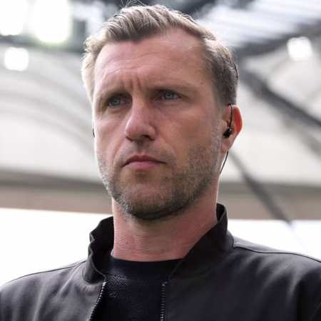 Von Frankfurt zu Milan? Krösche will Gerücht nicht kommentieren 
