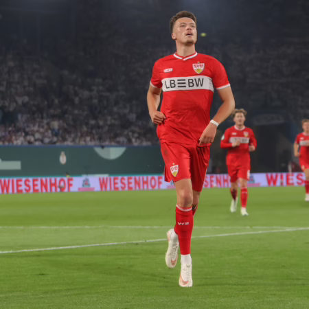 „Der Junge macht Spaß“: Hoeneß sieht sich und den VfB wegen Pejcinovic bestätigt 
