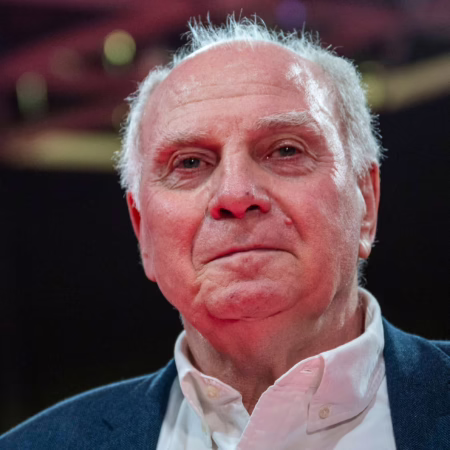 „Gehe mit dem Gedanken ins Bett und wache mit ihm auf“: Hoeneß über Musiala 