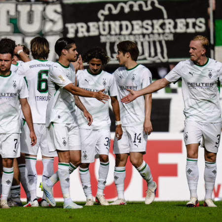 Von Kleindienst bis Neuhaus und Scally: Gladbachs Start mit klaren Signalen 