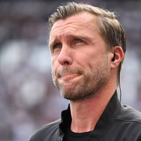 Krösches Eintracht-Klarstellungen: „Da passt kein Blatt Papier dazwischen“ 
