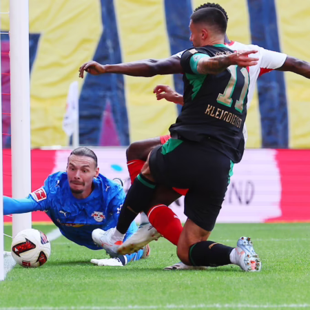 Spritzigkeit, Zuspiele, Flanken: Wie Gladbach den Kleindienst-Faktor herauskitzeln kann 