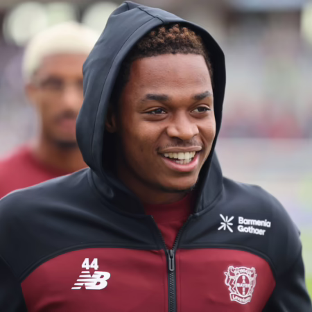 Nächster Defensiv-Abgang: Bayer verleiht Belocian an Racing Santander 
