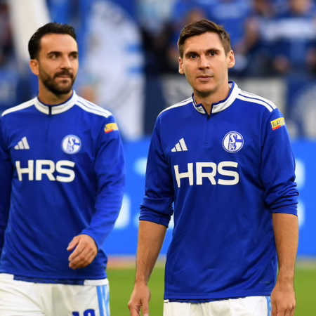 Schalker Personalsorgen: Wöber fehlt bis Jahresende, Karaman in Köln 