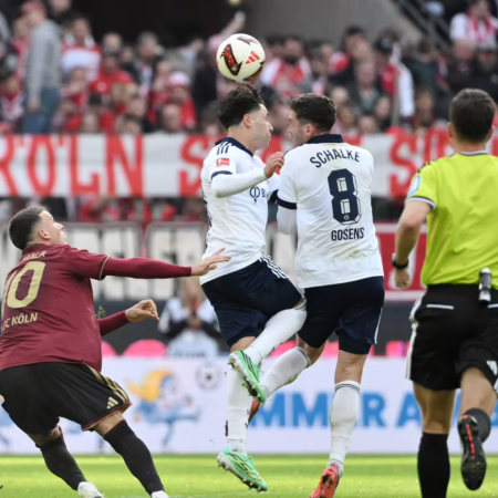 Schlimmer Zusammenprall: Sorgen um Gosens und El-Faouzi 